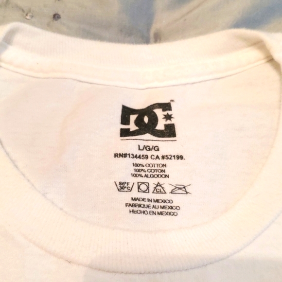 DC shirt sz L T-shirt - Picture 3 of 4